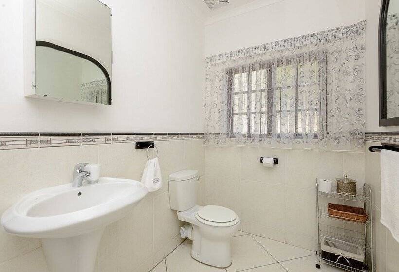 Номер Стандарт, Zesty Guesthouse