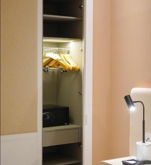 استودیوی پریمیوم, Andalus Al Seef Resort & Spa