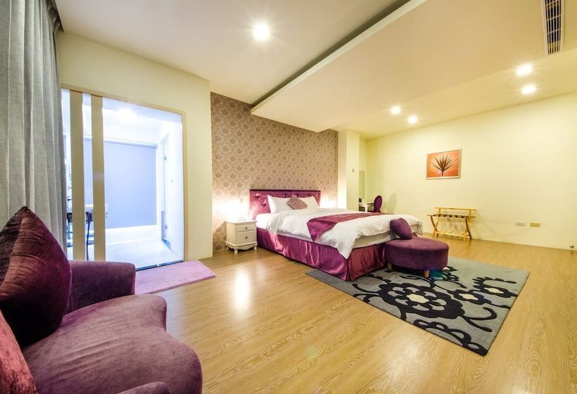 اتاق لوکس, Butchard Villas