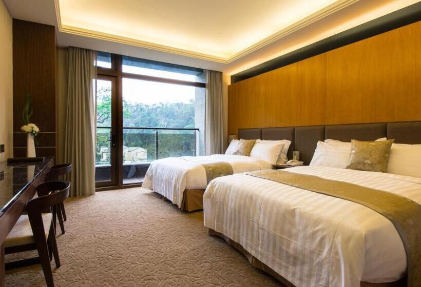 اتاق استاندارد سه نفره, Fuli Hot Spring Resort