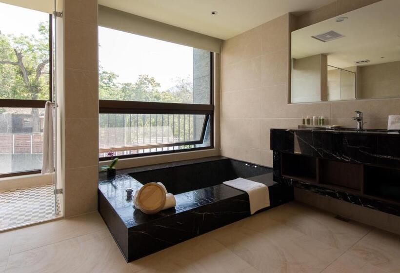 اتاق کلاسیک چهارنفره, Fuli Hot Spring Resort