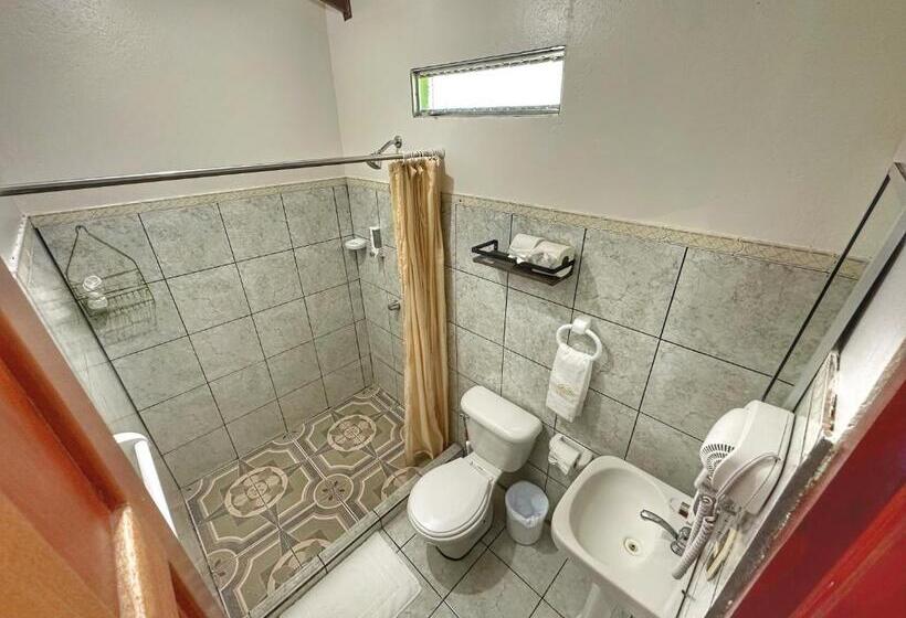 اتاق استاندارد, Loma Real Hot Springs Bed & Breakfast