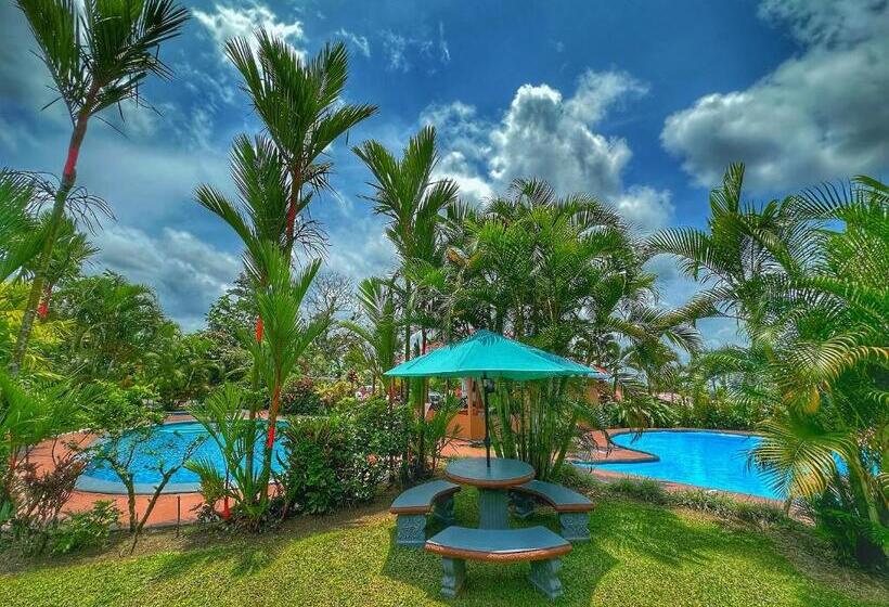 اتاق خانوادگی, Loma Real Hot Springs Bed & Breakfast