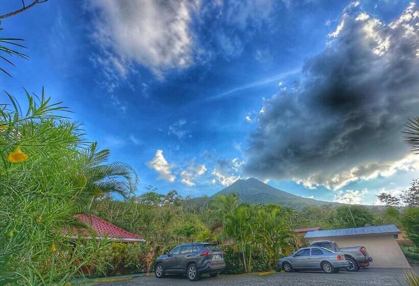 اتاق خانوادگی, Loma Real Hot Springs Bed & Breakfast