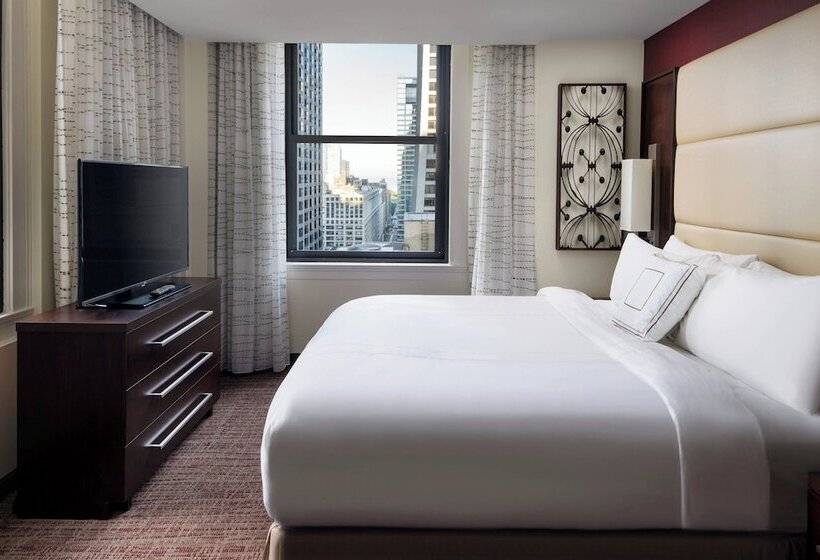 2 Bedroom Suite, Residence Inn Chicago Downtown/loop