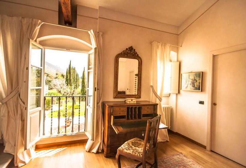 اتاق لوکس, Podere La Rondine