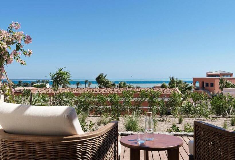 اتاق سوپریور با چشم‌انداز دریا, The Chedi El Gouna