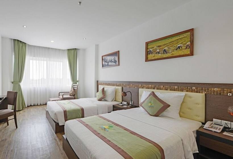 Deluxe room with river view, Ben Tre Riverside Resort