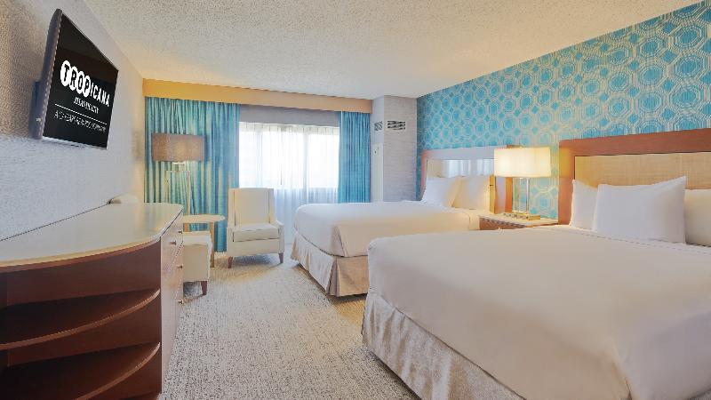 Deluxe room with river view, Ben Tre Riverside Resort