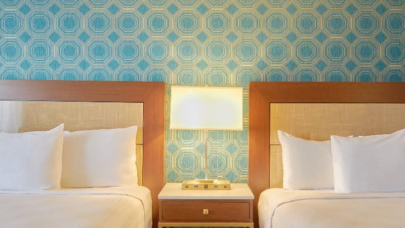 Deluxe room with river view, Ben Tre Riverside Resort