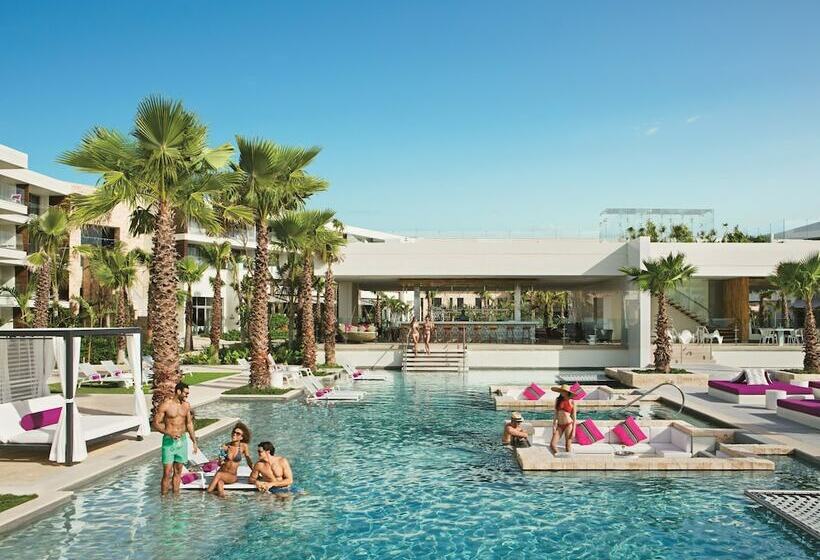 Junior Suite Club med havudsigt, Breathless Riviera Cancun Resort & Spa®  All Inclusive  Adults Only