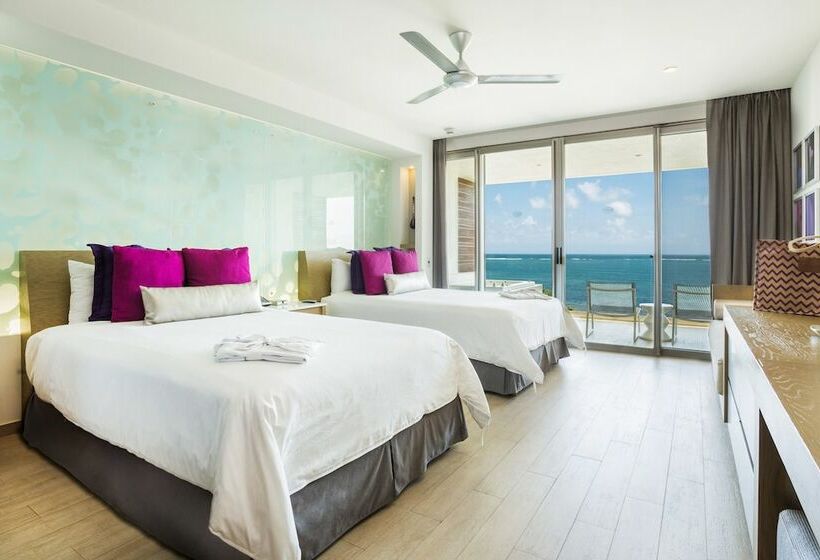 Club Junior Suite Sea View, Breathless Riviera Cancun Resort & Spa®  All Inclusive  Adults Only