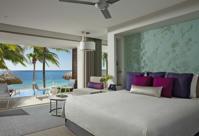 Club Junior Suite, Breathless Riviera Cancun Resort & Spa®  All Inclusive  Adults Only