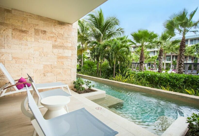 Junior Suite Club med udsigt, Breathless Riviera Cancun Resort & Spa®  All Inclusive  Adults Only