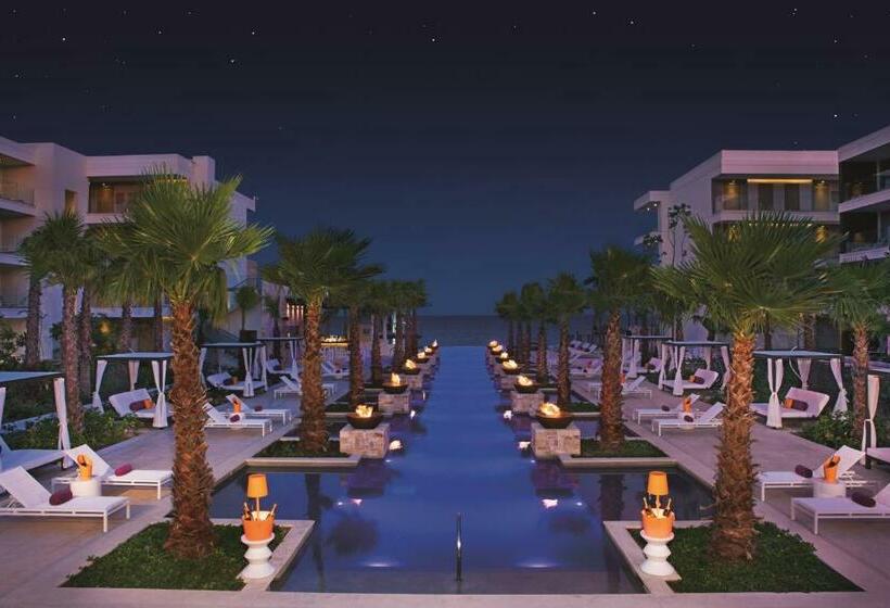 سوئیت جونیور با تخت بزرگ, Breathless Riviera Cancun Resort & Spa   Adults Only   All Inclusive