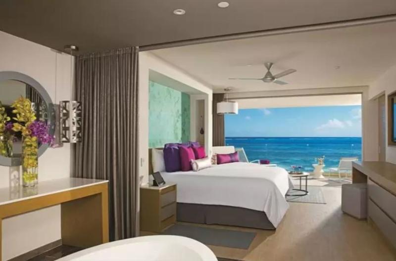 سوئیت جونیور با چشم‌انداز باغ, Breathless Riviera Cancun Resort & Spa®  All Inclusive  Adults Only