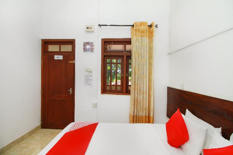 اتاق استاندارد, Airport Green View Resort