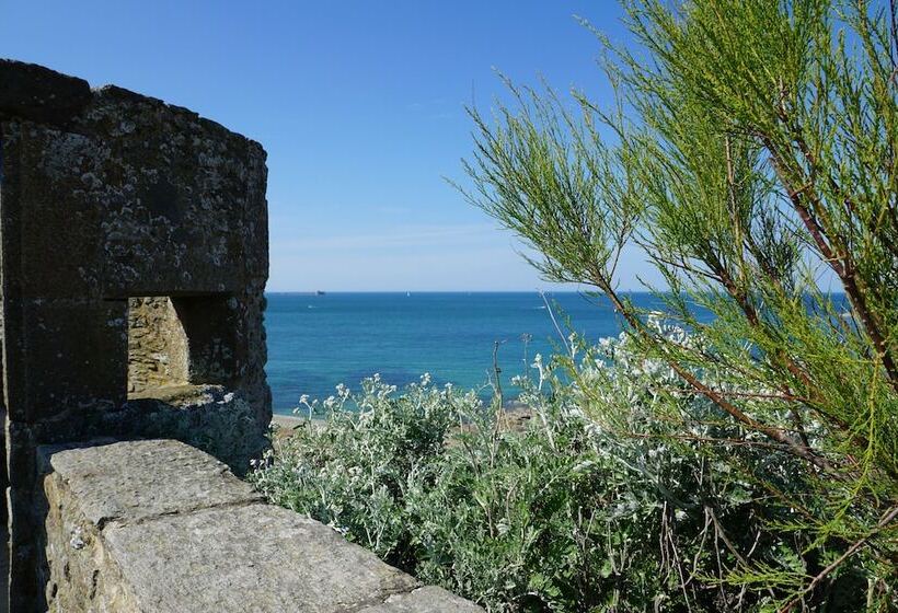 اتاق استاندارد برای معلولان, B&b Hotel Saint Malo Sud