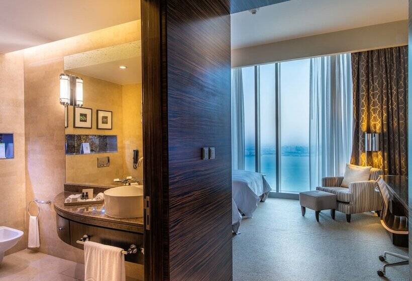 1 Bedroom Penthouse Apartment, City Centre Rotana Doha