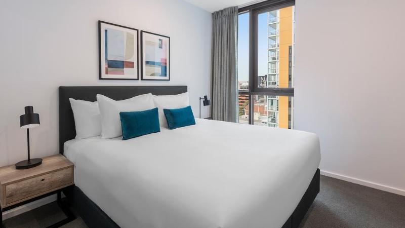 اتاق استاندارد با تخت بزرگ برای معلولان, Hilton Garden Inn Raleigh /crabtree Valley