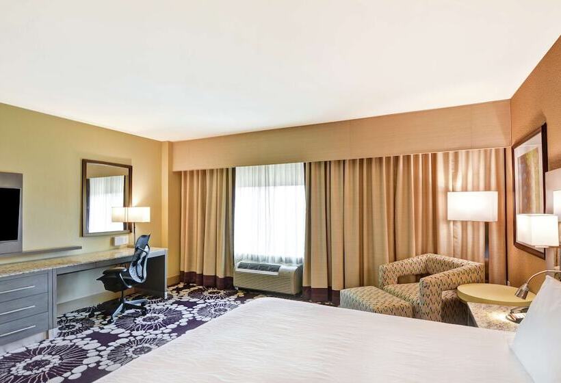 اتاق استاندارد با تخت دوبل برای معلولان, Hilton Garden Inn Raleigh Crabtree Valley
