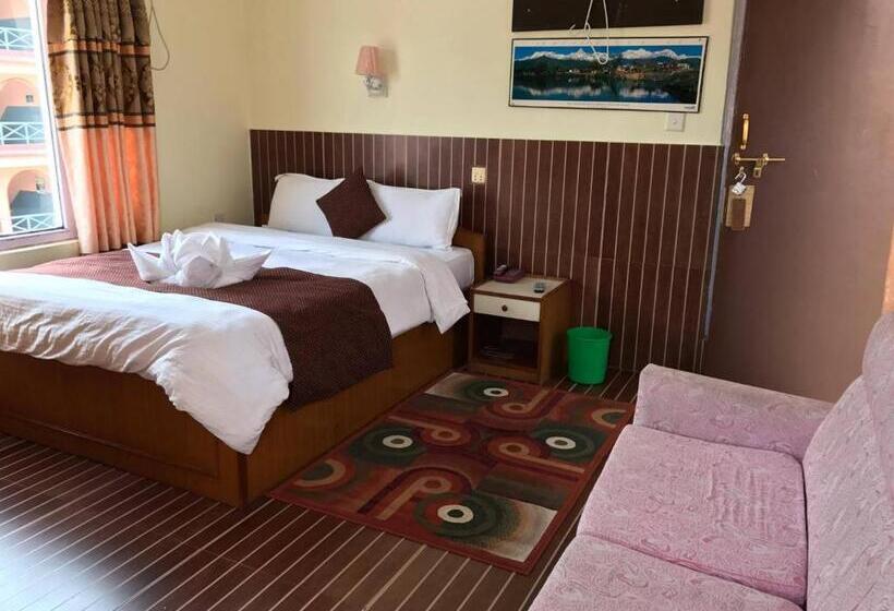 Standard Room, Himalayan Inn