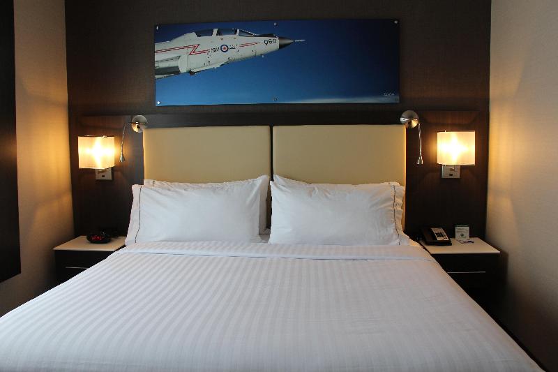 اتاق استاندارد, Holiday Inn Express & Suites Cold Lake, An Ihg