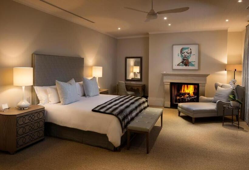 استودیوی استاندارد, Leeu Estates