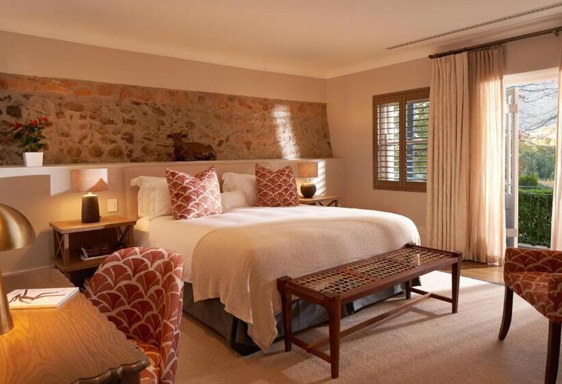 استودیوی استاندارد, Leeu Estates
