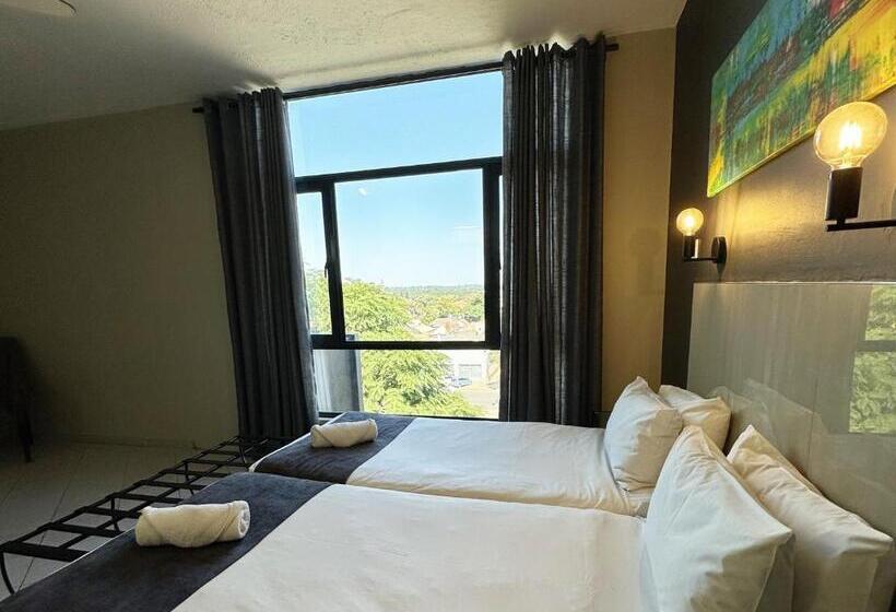 اتاق استاندارد, N1 Hotel Samora Machel Harare