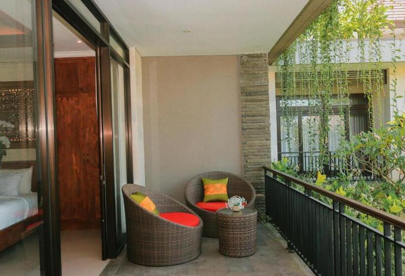 سوییت اجرایی, Argya Santi Resort