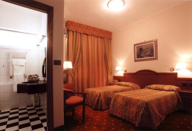 اتاق استاندارد, Cinzia Ristorante Christian E Manuel