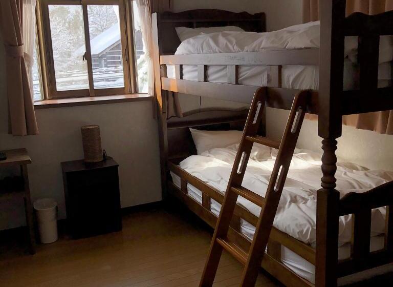 اتاق استاندارد چهار تخته, Seventh Heaven Hakuba