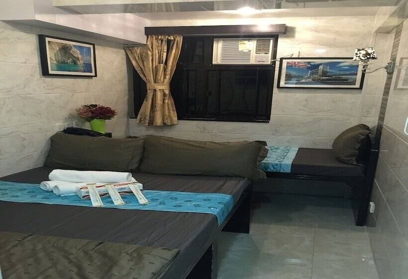 اتاق استاندارد سه نفره, Skycity Hostel