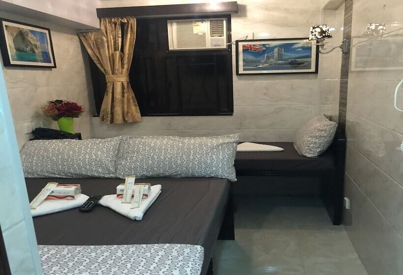 اتاق استاندارد سه نفره, Skycity Hostel