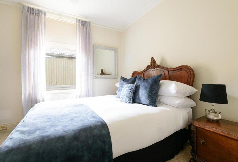 스탠다드 룸, Albert Hotel Daylesford
