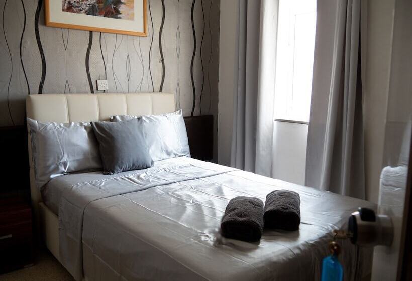 اتاق راحتی, Pierre De Soleil Guesthouse