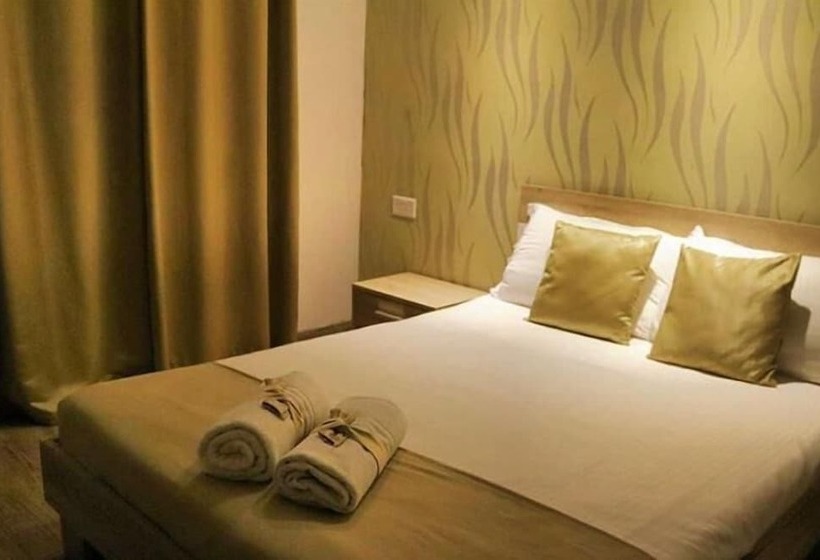 اتاق راحتی, Pierre De Soleil Guesthouse
