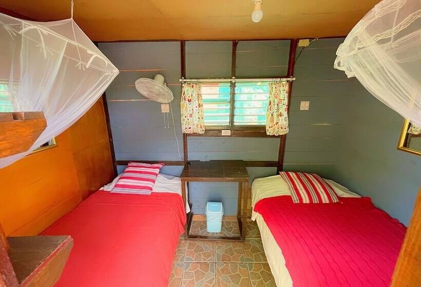 اتاق اکونومی, Judy House Cottages And Rooms