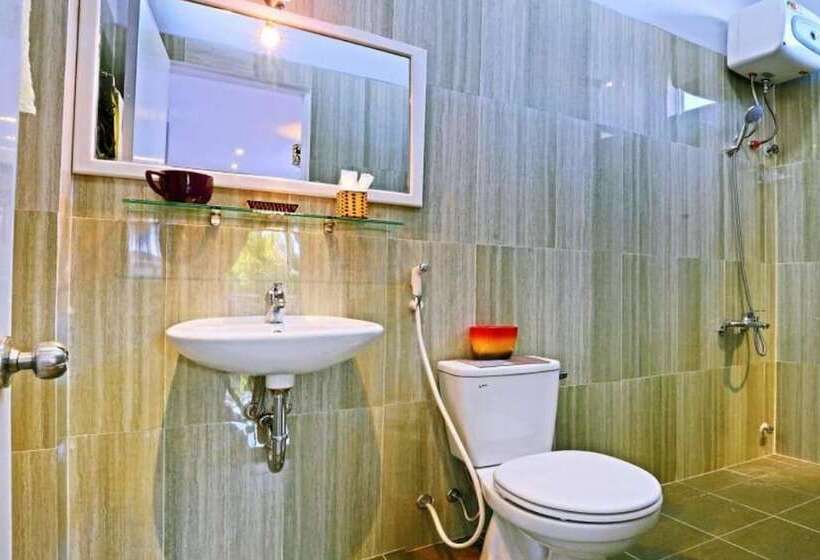 اتاق خانوادگی با چشم‌انداز باغ, Green Garden Homestay