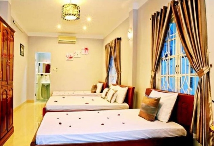 اتاق خانوادگی با چشم‌انداز باغ, Green Garden Homestay