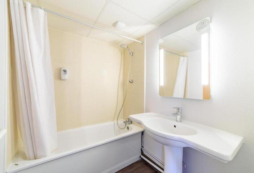 اتاق استاندارد, B&b Hotel Besançon Chateaufarine
