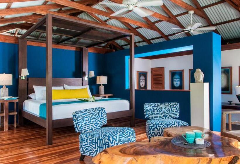 سوئیت با تخت بزرگ, Blue Osa Beach Resort & Spa