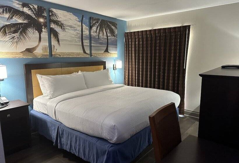 اتاق استاندارد با تخت دوبل, Days Inn & Suites By Wyndham Tampa Near Ybor City