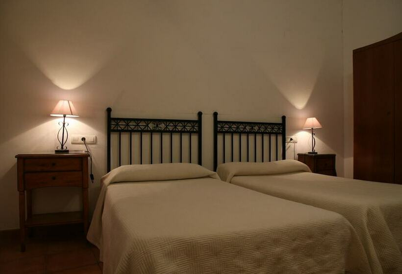 Quarto Triplo Standart, Pension San Joaquin