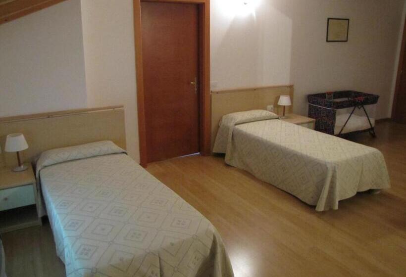 اتاق کلاسیک چهارنفره, Scaranò