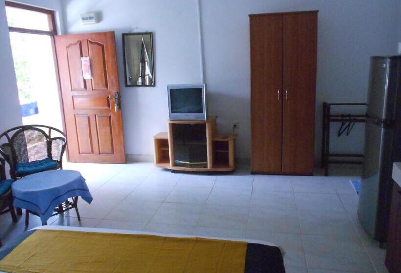 اتاق استاندارد, Shanith Guesthouse Negombo