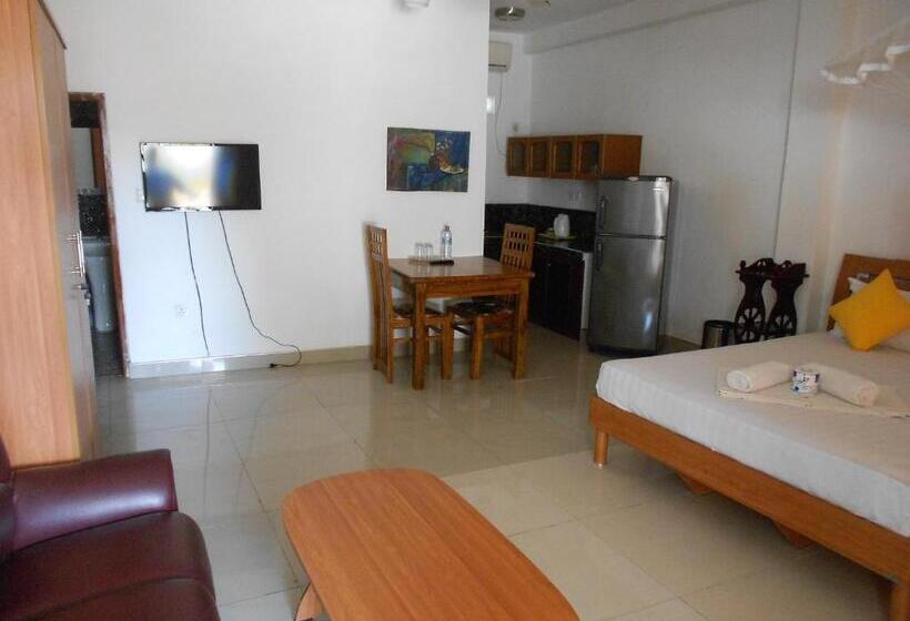 اتاق لوکس, Shanith Guesthouse Negombo