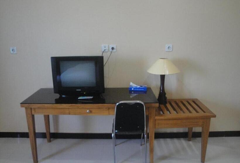 اتاق سوپریور, Sylvia Hotel Maumere