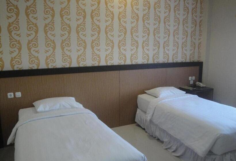 اتاق سوپریور, Sylvia Hotel Maumere